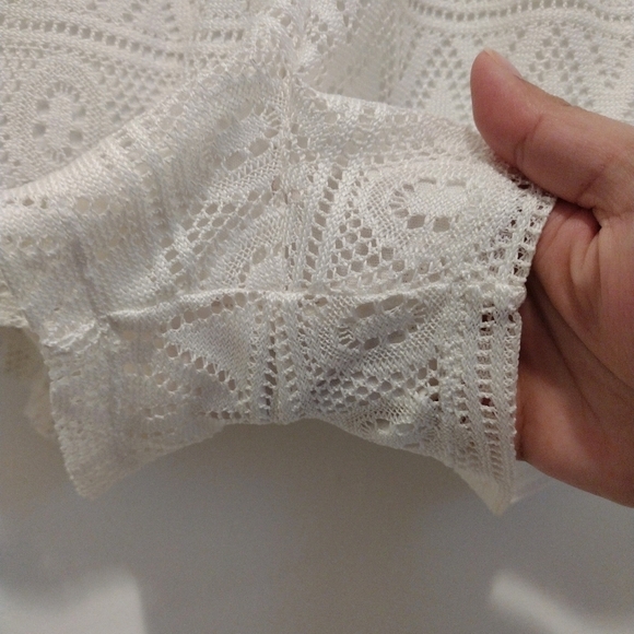 No Comment. - White Lace Sleeveless Romper - Picture 5 of 14